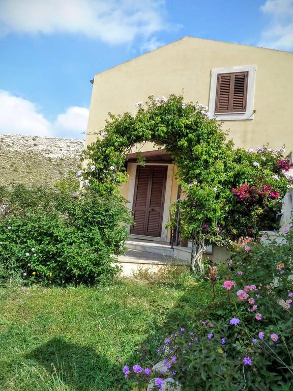 Agriturismo Timpa Del Sole Villa Noto Eksteriør billede